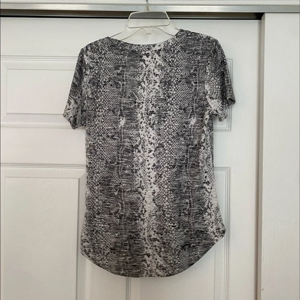 Z Supply South Moon Under Snake Pattern T Shirt - Picture 5 of 6
